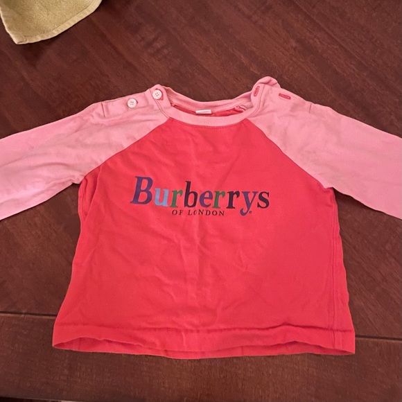 Burberry girls top 12 months - Picture 2 of 4